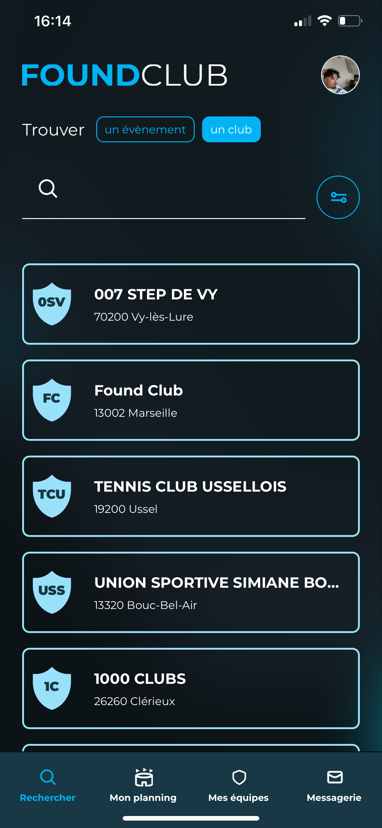 Recherche club